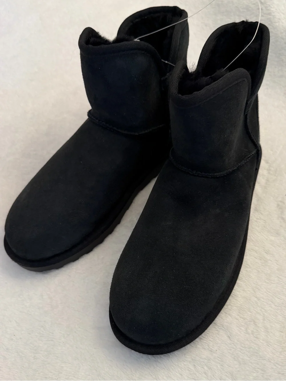 Kirkland Signature Black Short Shearling scalloped edge Boots women’s size 9